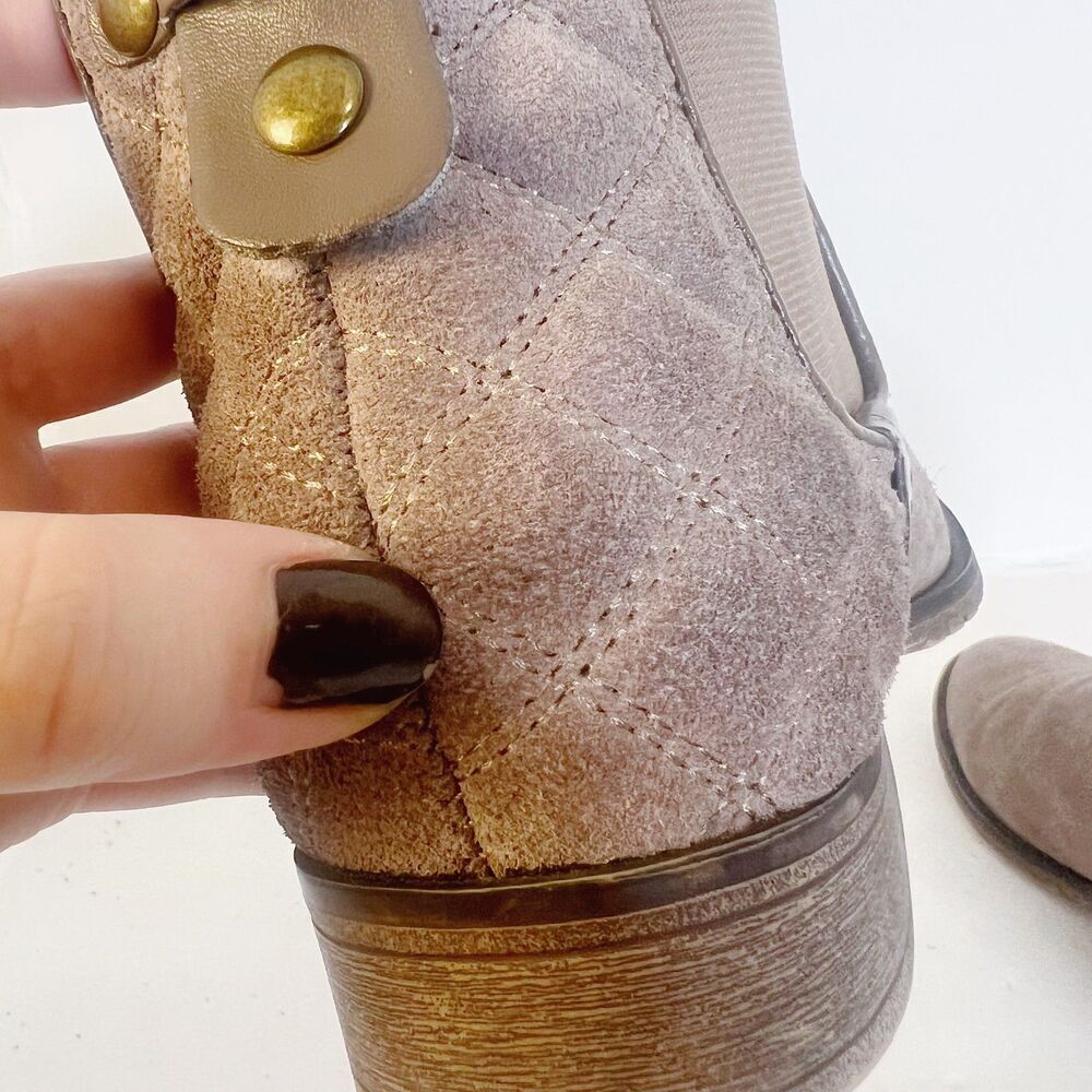 Steve Madden Gianna Taupe Suede Chelsea Ankle Boots Booties Women's Size 7.5 - Picture 7 of 8